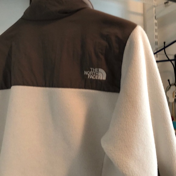 The North Face Gray and White Polartec - Picture 3 of 5